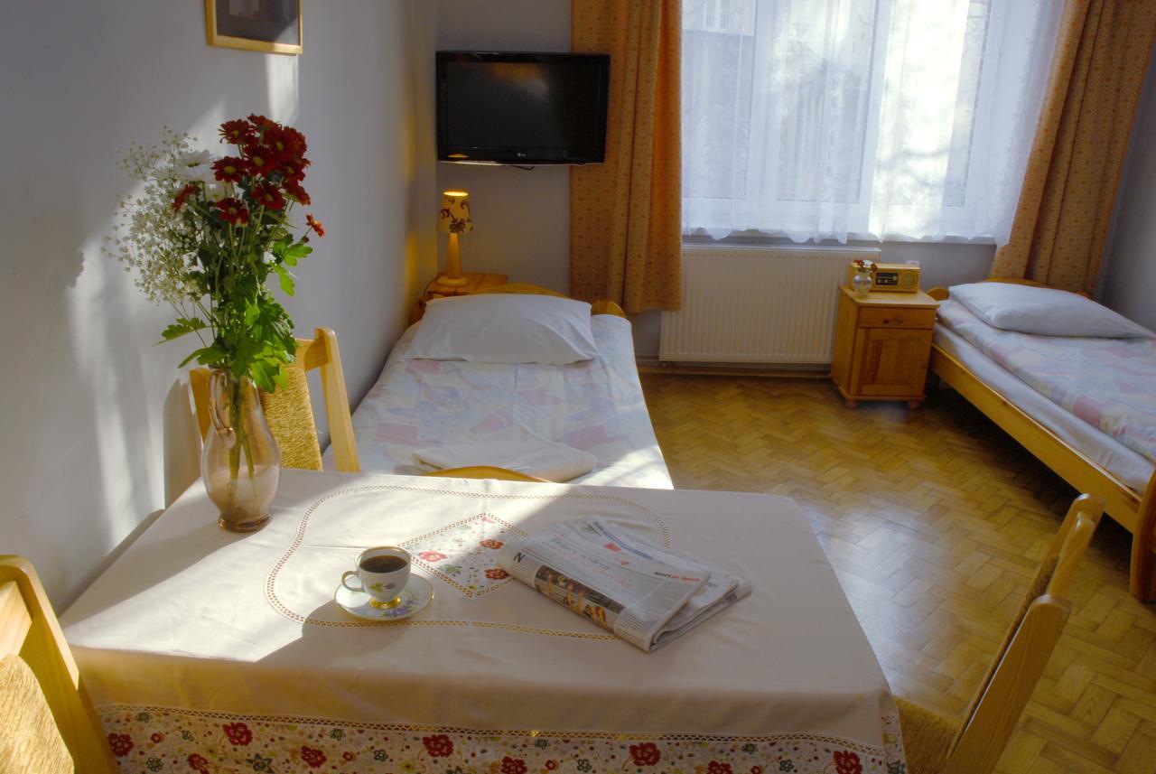 Cybulskiego Guest Rooms Krakow Exterior photo